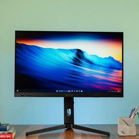 AiO گرین با پایه متحرک